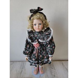 Laura cobabe Erika porcelain doll floral dress blonde girl collectible